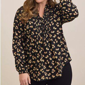 Torrid Rayon Slub Peasant Long Sleeve Top WORN ONCE